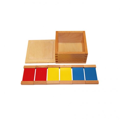 Première boîte de tissus, Matériel Montessori